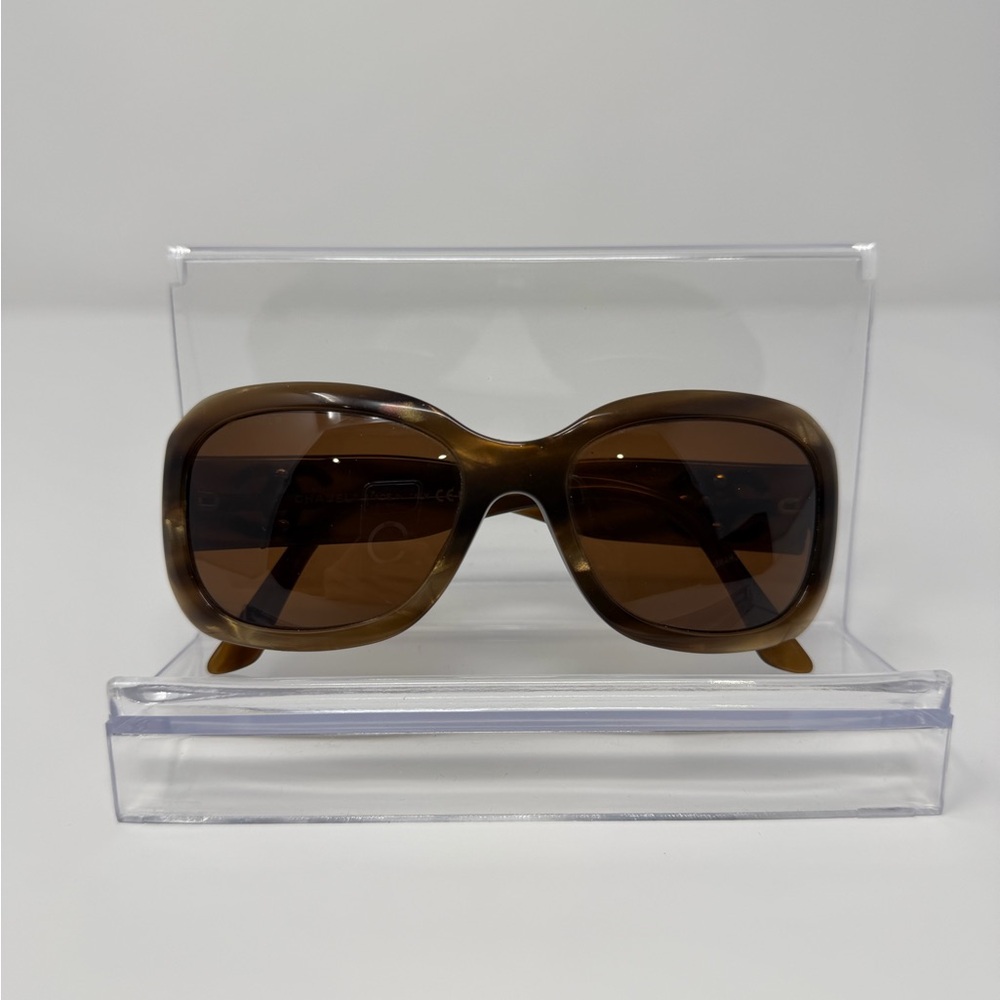 CHANEL Studded CoCo Mark logo Brown Sunglasses with box and COA - Picture 2 of 10